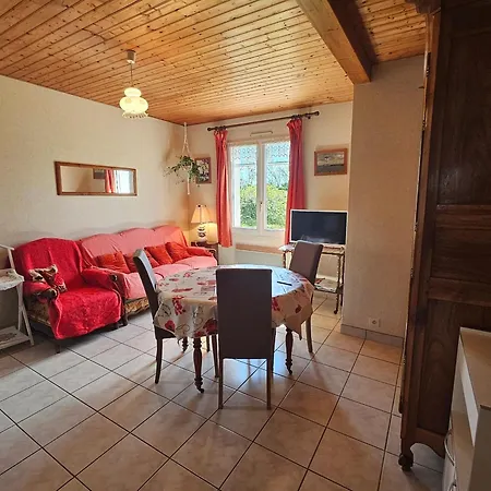 Vakantiehuis Familial Avec Jardin Prive Et Barbecue Pres De - Fr-1-426-104 *