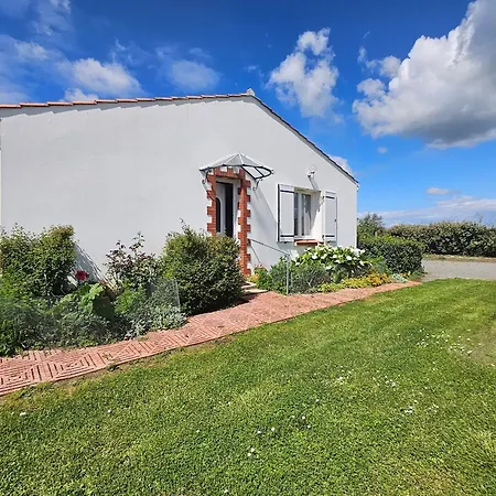 Familial Avec Jardin Prive Et Barbecue Pres De - Fr-1-426-104 *