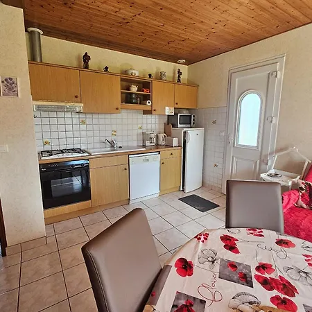 Familial Avec Jardin Prive Et Barbecue Pres De - Fr-1-426-104 * La Barre-de-Monts